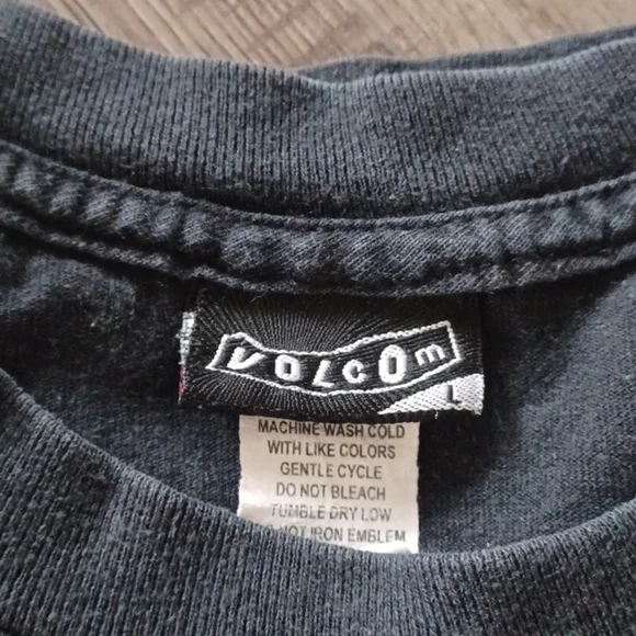 Volcom black graphic men t-shirt size L - Picture 4 of 6